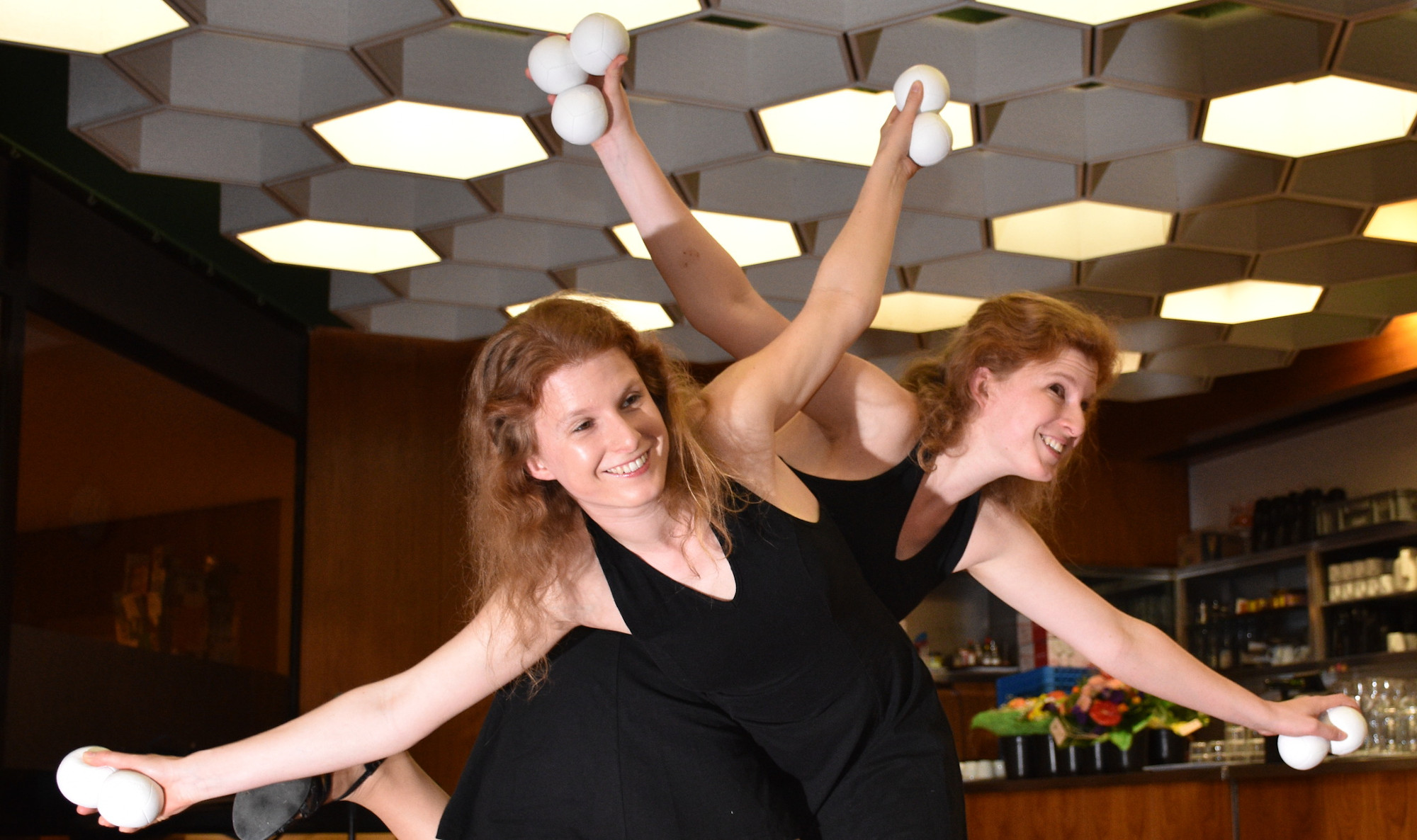 Juggling at the IK Conference Dinner